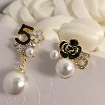 CHANEL🇫🇷Xiaoxiang No. 5 letter camellia full diamond pearl stud earrings earrings jewelry