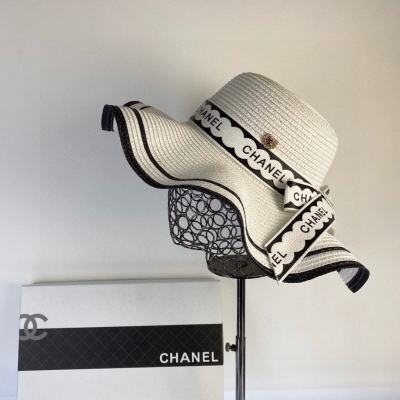 [Chanel Chanel] 2023 new straw wavy sunshade straw hat with ruffles 🤩 beach style, simple and elegant