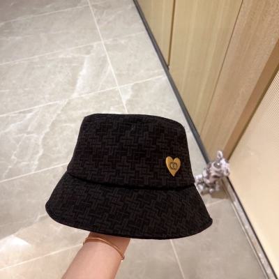 [DIOR Dior] 2023 spring and summer simple heart-shaped logo fisherman hat