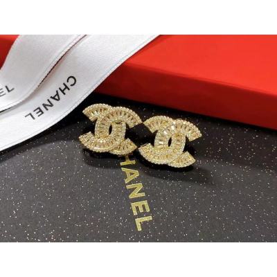 CHANEL🇫🇷Xiaoxiang square diamond letter crystal diamond stud earrings